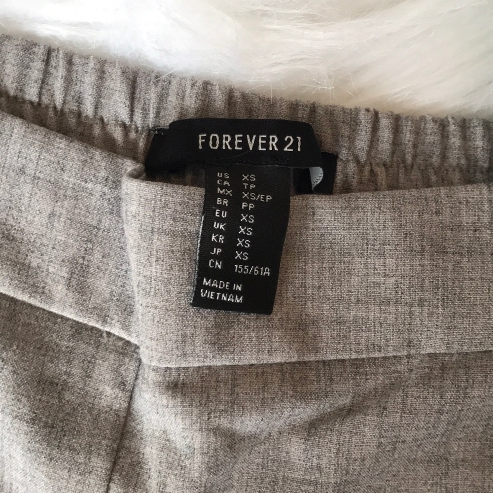 Gray pants - Picture 4 of 4